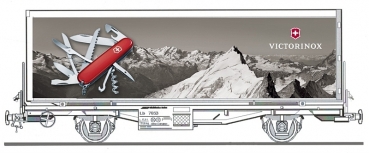 Werbebeschriftung für Container  Victorinox
