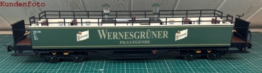 Werbebeschriftung Wernesgrüner (Logo, Schriftzug und Zierstreifen