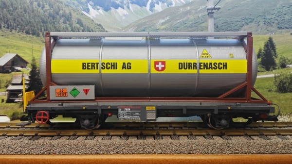Labelling set for Bertschi AG tank containers - Switzerland